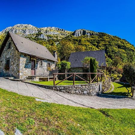 Alpeggio Pruno Villa Corfino ภายนอก รูปภาพ